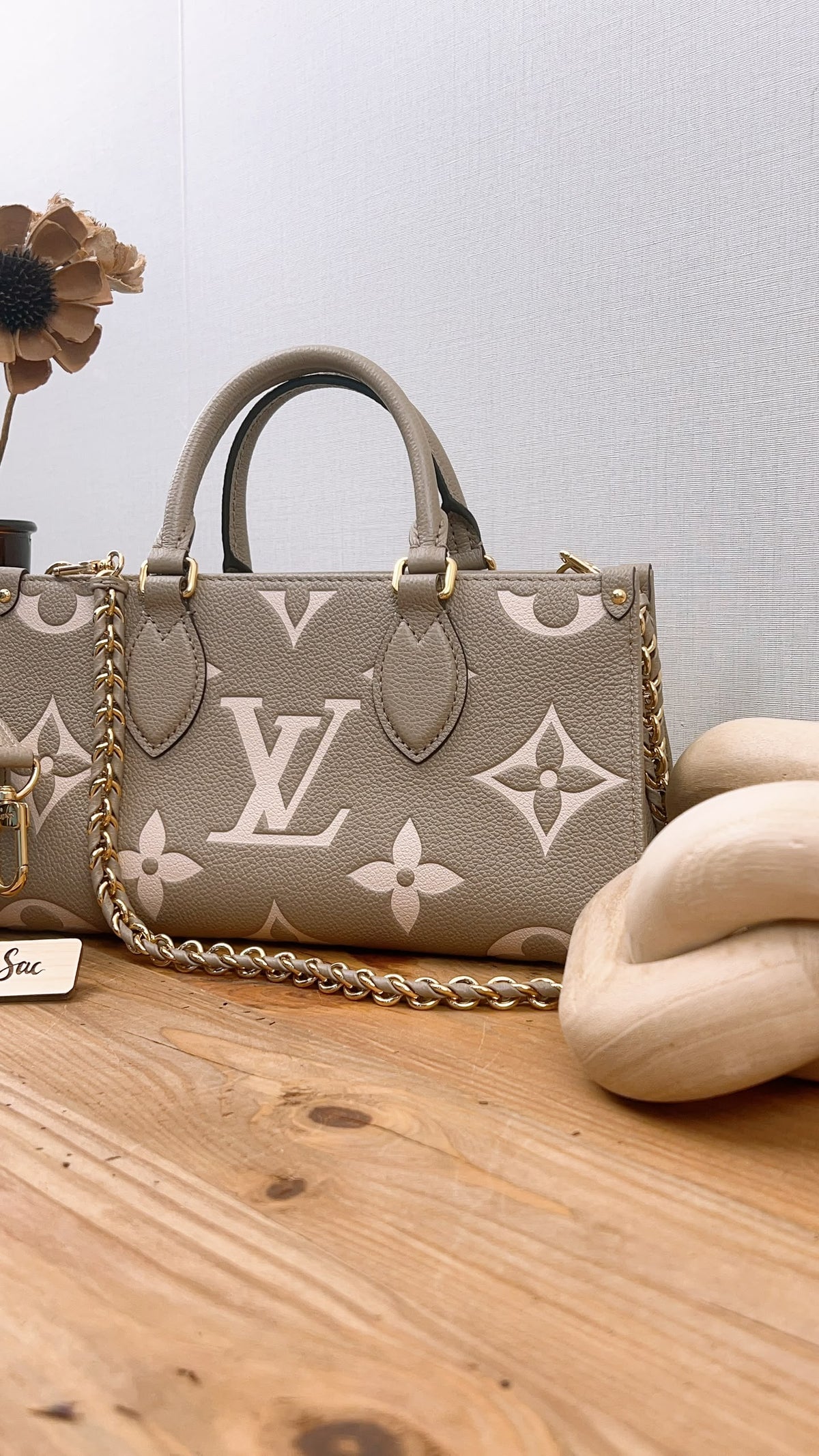LV Toutrelle / Creme Empreinte On The Go East West