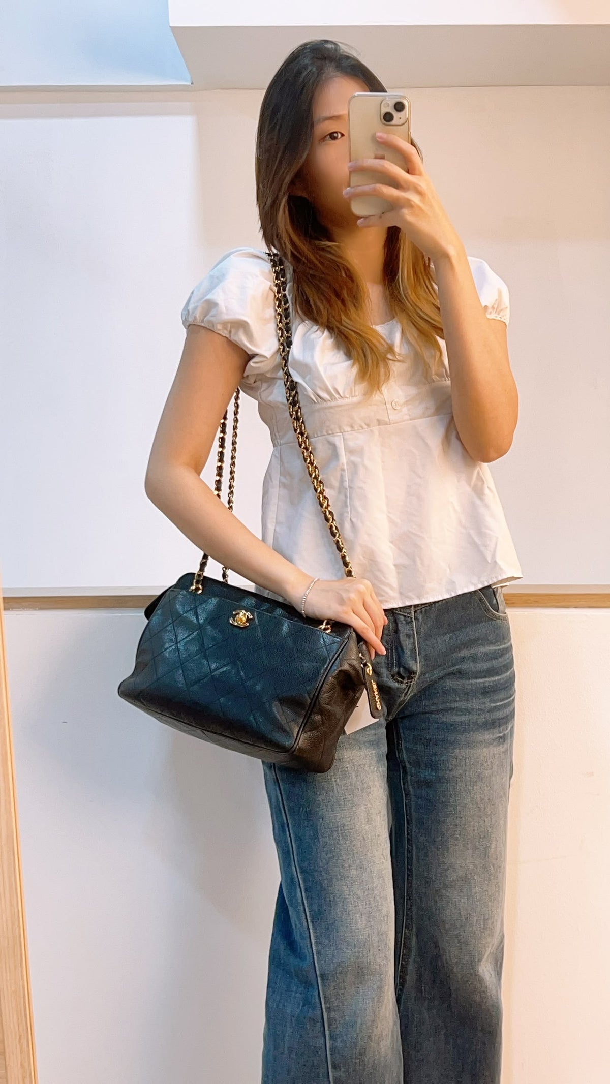Chanel Black Caviar Vintage Chain Shoulder Bag (GHW)