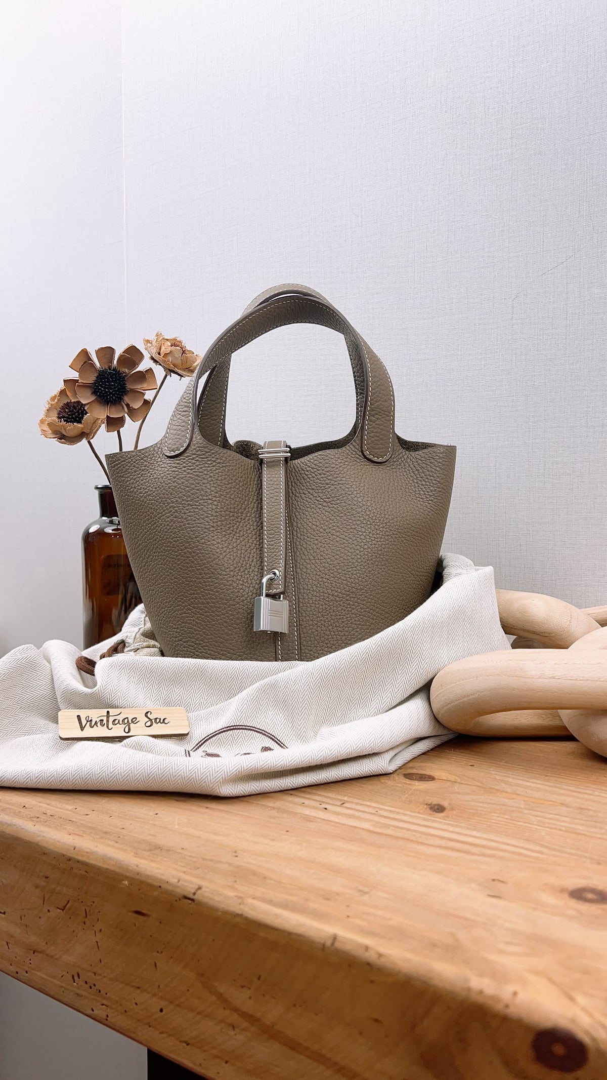 Hermes Etoupe Picotin 18 (PHW)