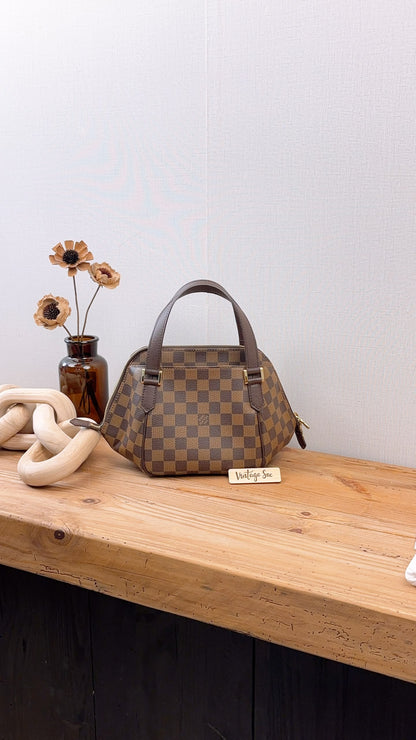 LV Damier Ebene Belem PM