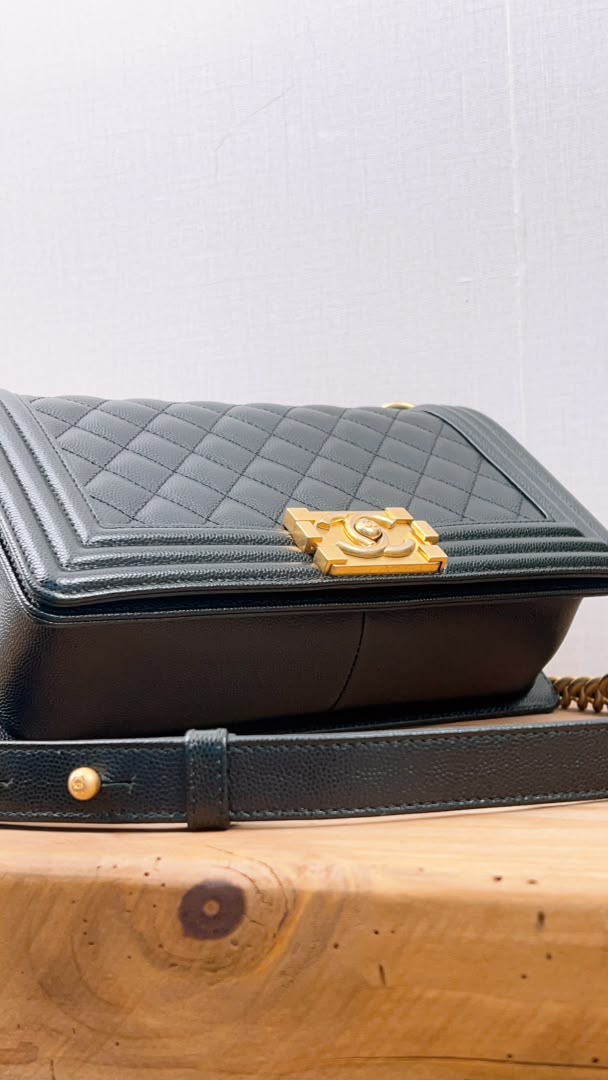 Chanel Black Caviar Old Medium Boy (GHW)