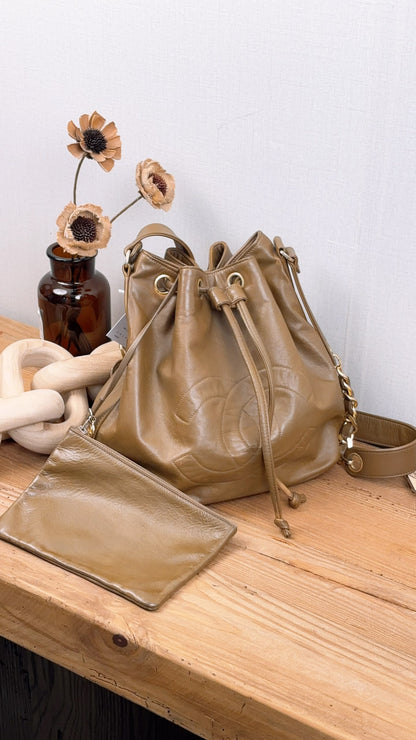 Chanel Brown Lambskin Vintage CC Soft Bucket (GHW)