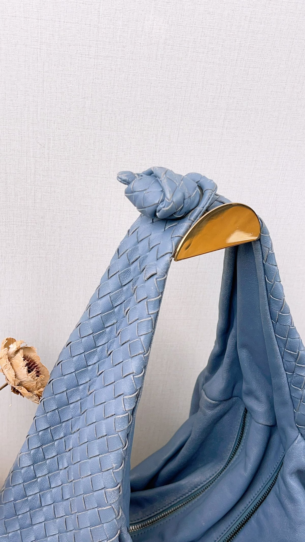 BV Blue Knot Intrecciato Hobo Bag