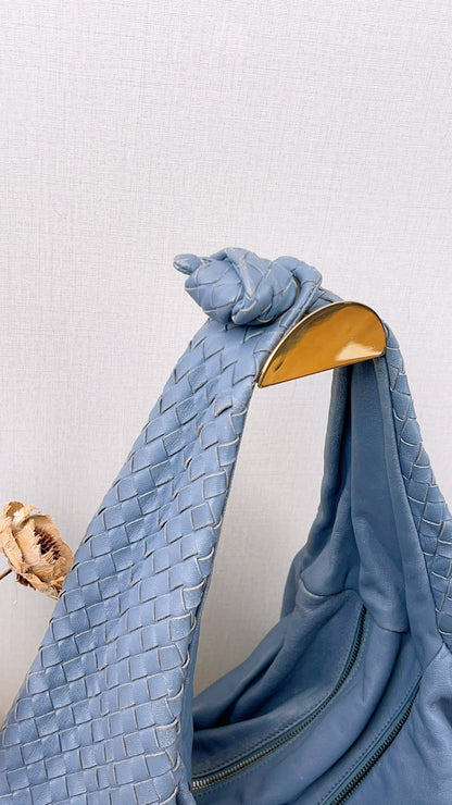 BV Blue Knot Intrecciato Hobo Bag