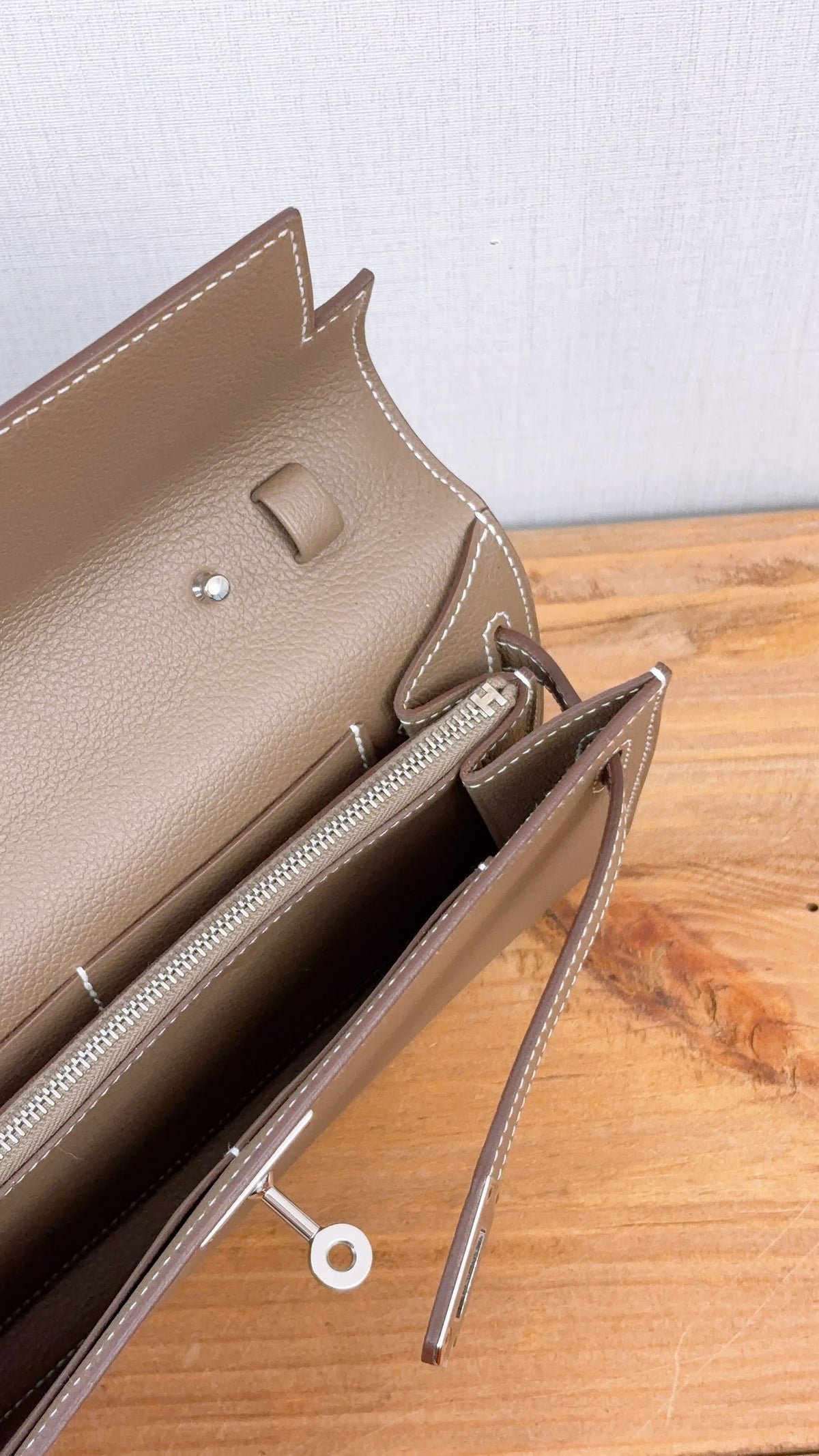 Hermes Etoupe Evercolor Kelly To Go (PHW)