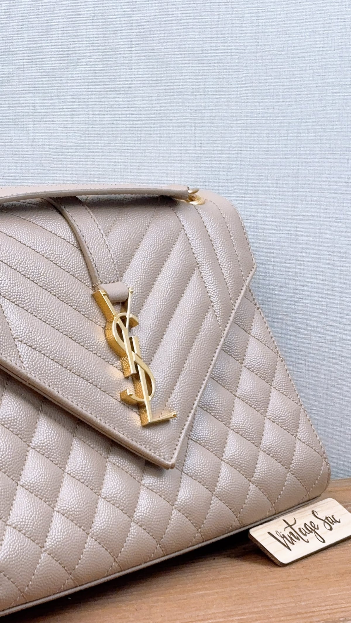 YSL Beige Grain de Poudre Medium Envelope (GHW)