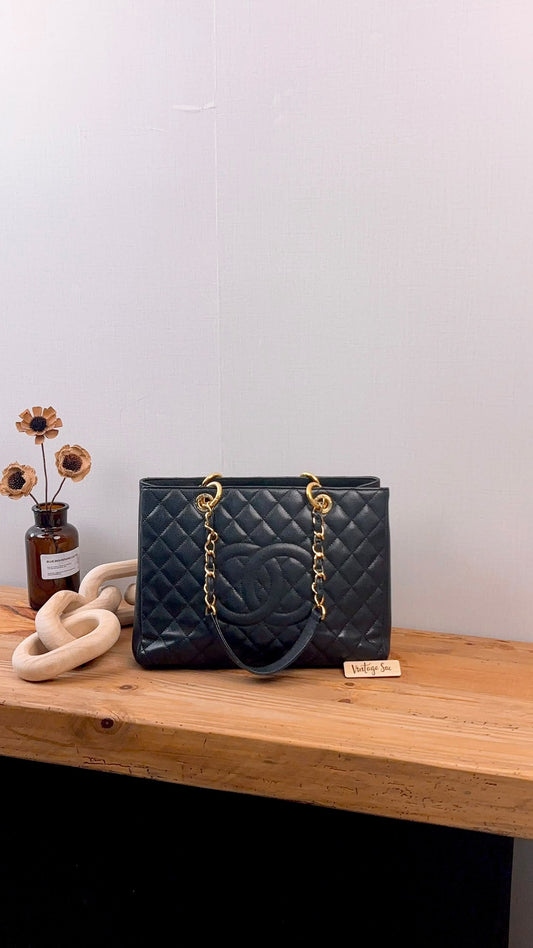 Chanel Black Caviar GST (GHW)