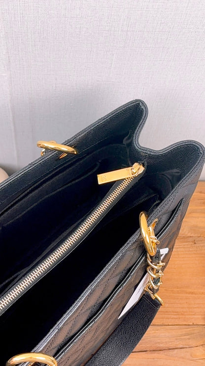 Chanel Black Caviar GST (GHW)