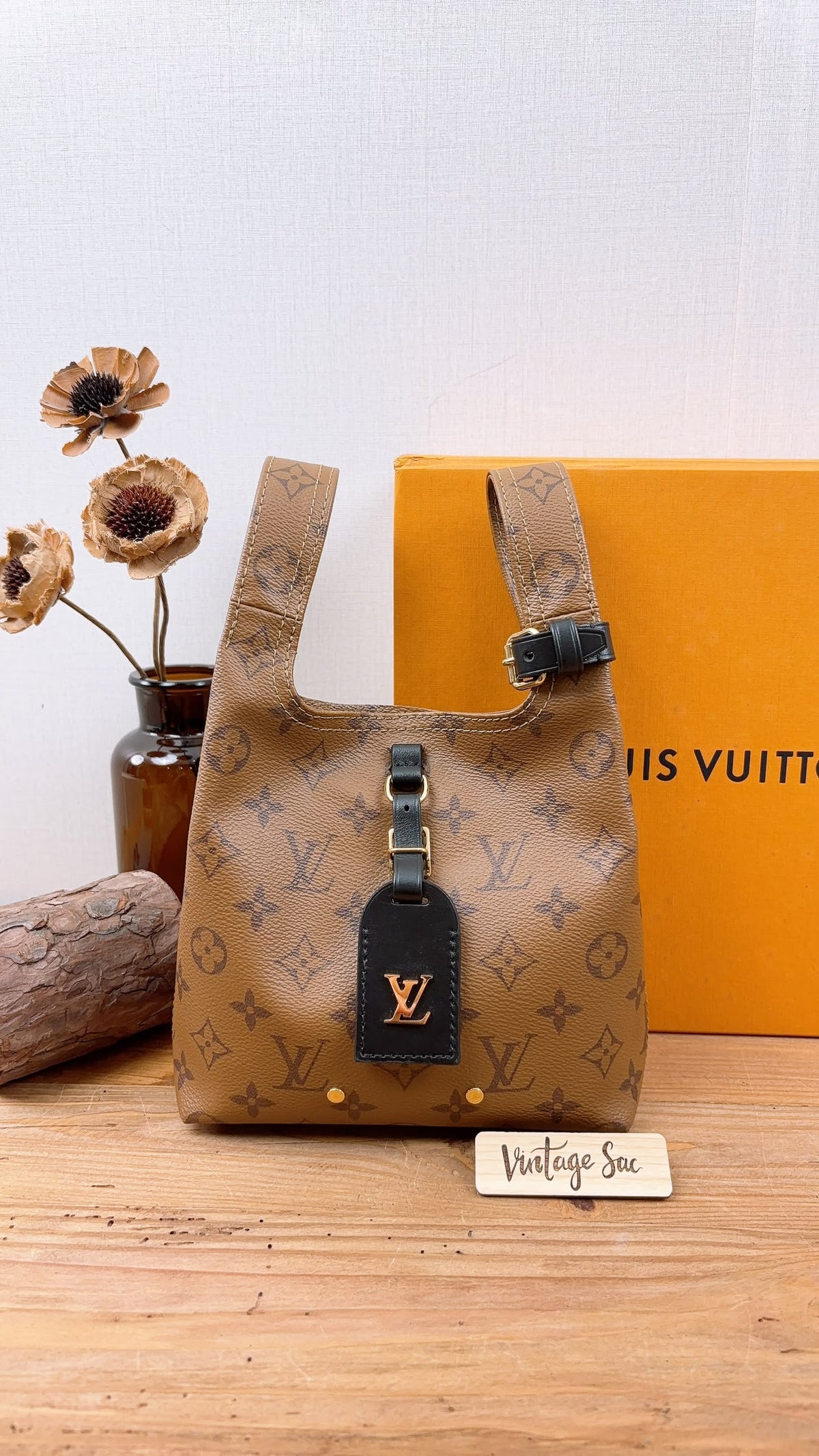 LV Reverse Monogram Atlantis BB