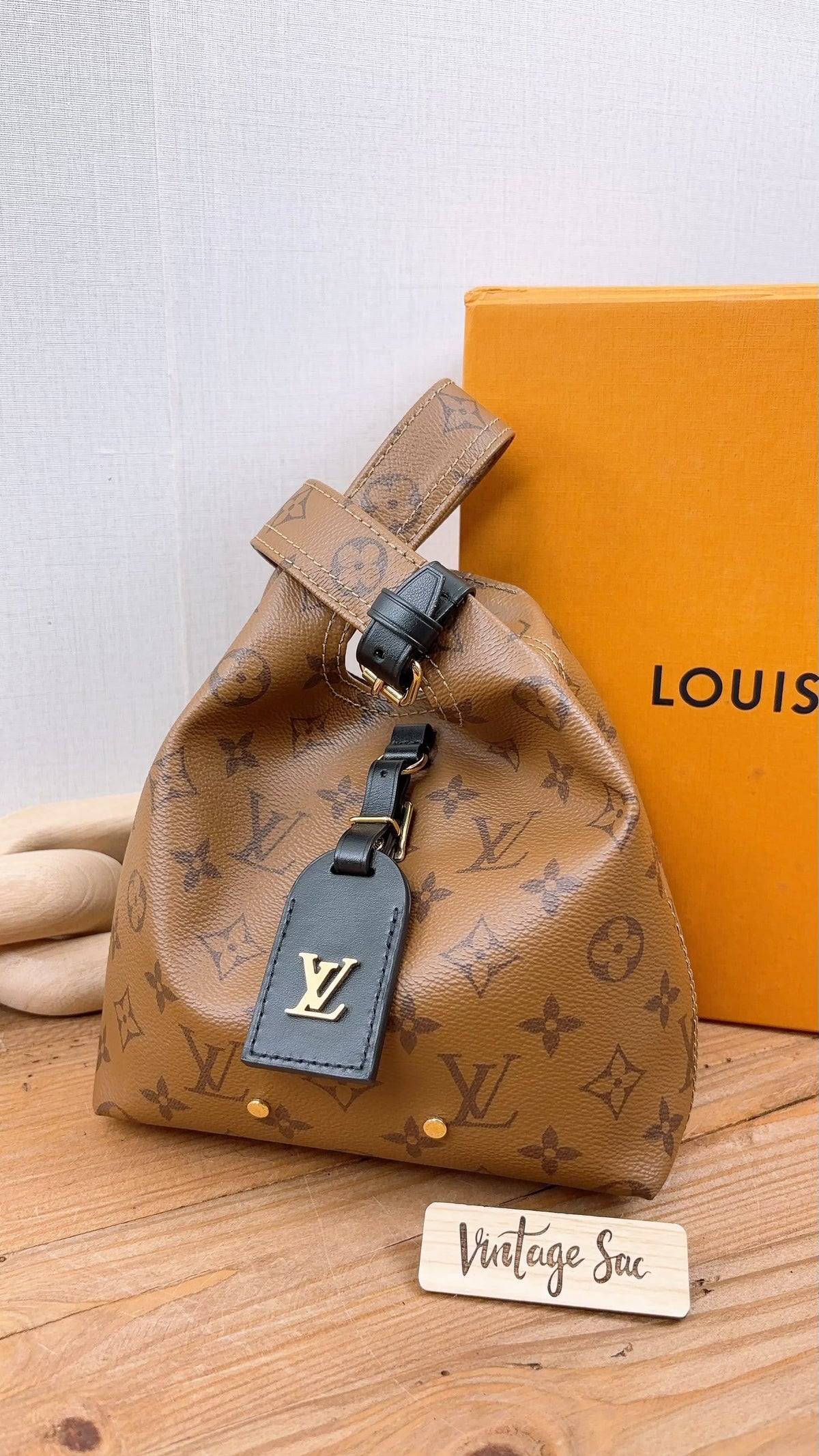 LV Reverse Monogram Atlantis BB