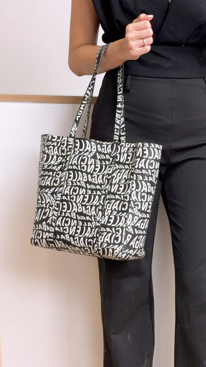 Balenciaga Black X White Everyday Logo Tote (SHW)