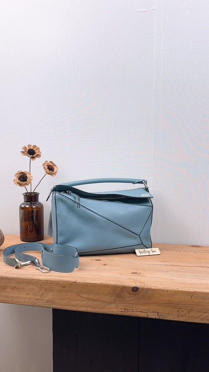 Loewe Stone Blue Medium Puzzle (SHW)