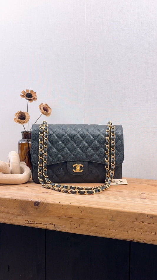 Chanel Black Caviar Jumbo CF (GHW)