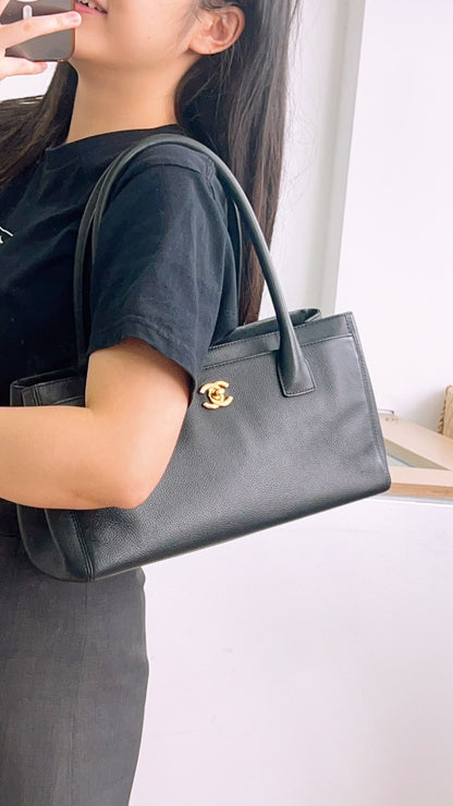 Chanel Black Calfskin Small Cerf (GHW)