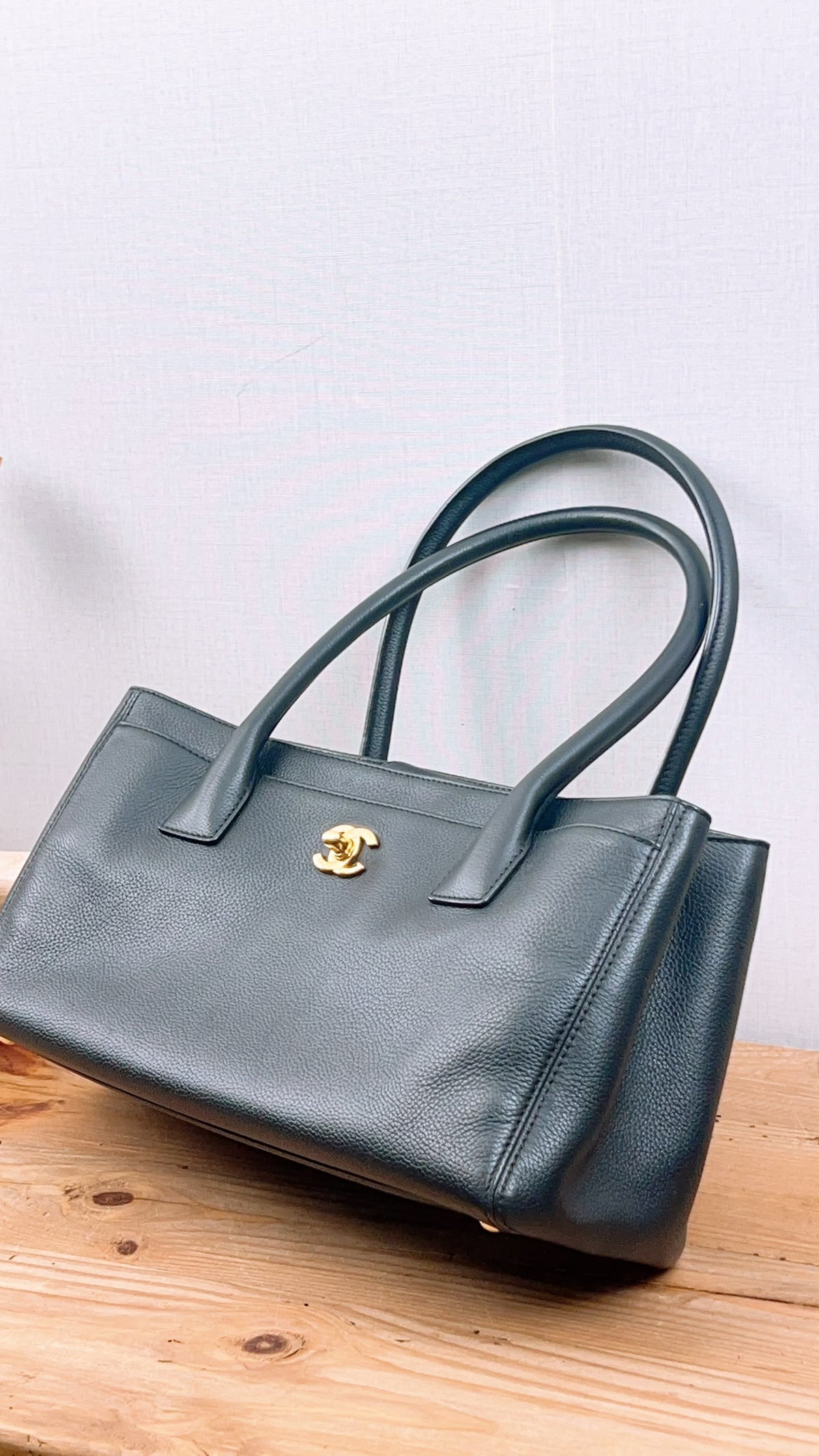 Chanel Black Calfskin Small Cerf (GHW)
