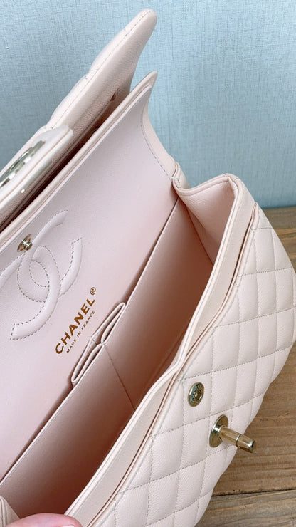 Chanel Peach Nude Caviar Small CF (LGHW)