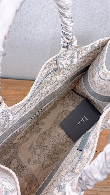 Dior Grey Toile de Jouy Medium Book Tote
