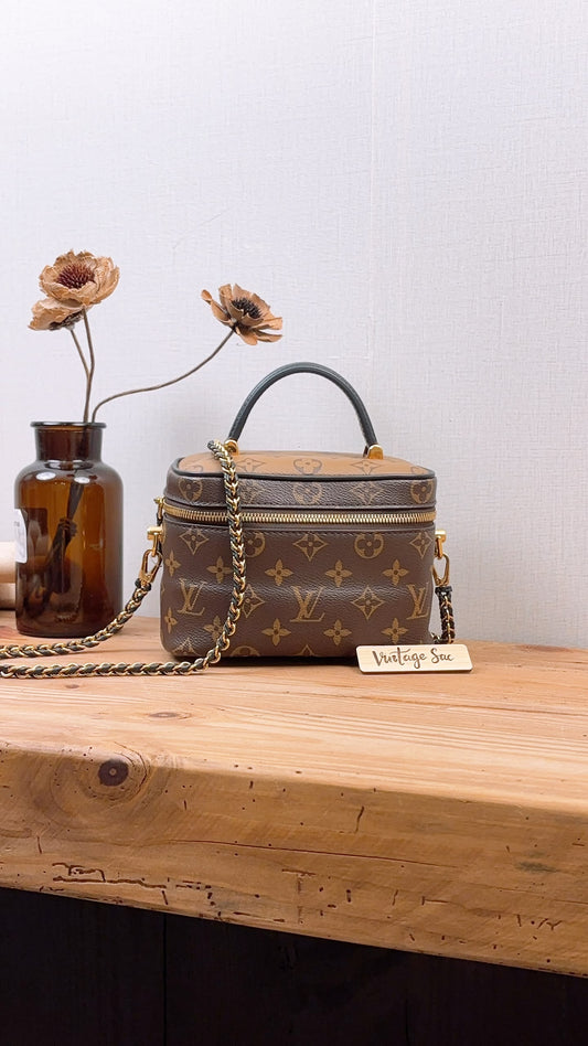 LV Reverse Monogram Vanity PM