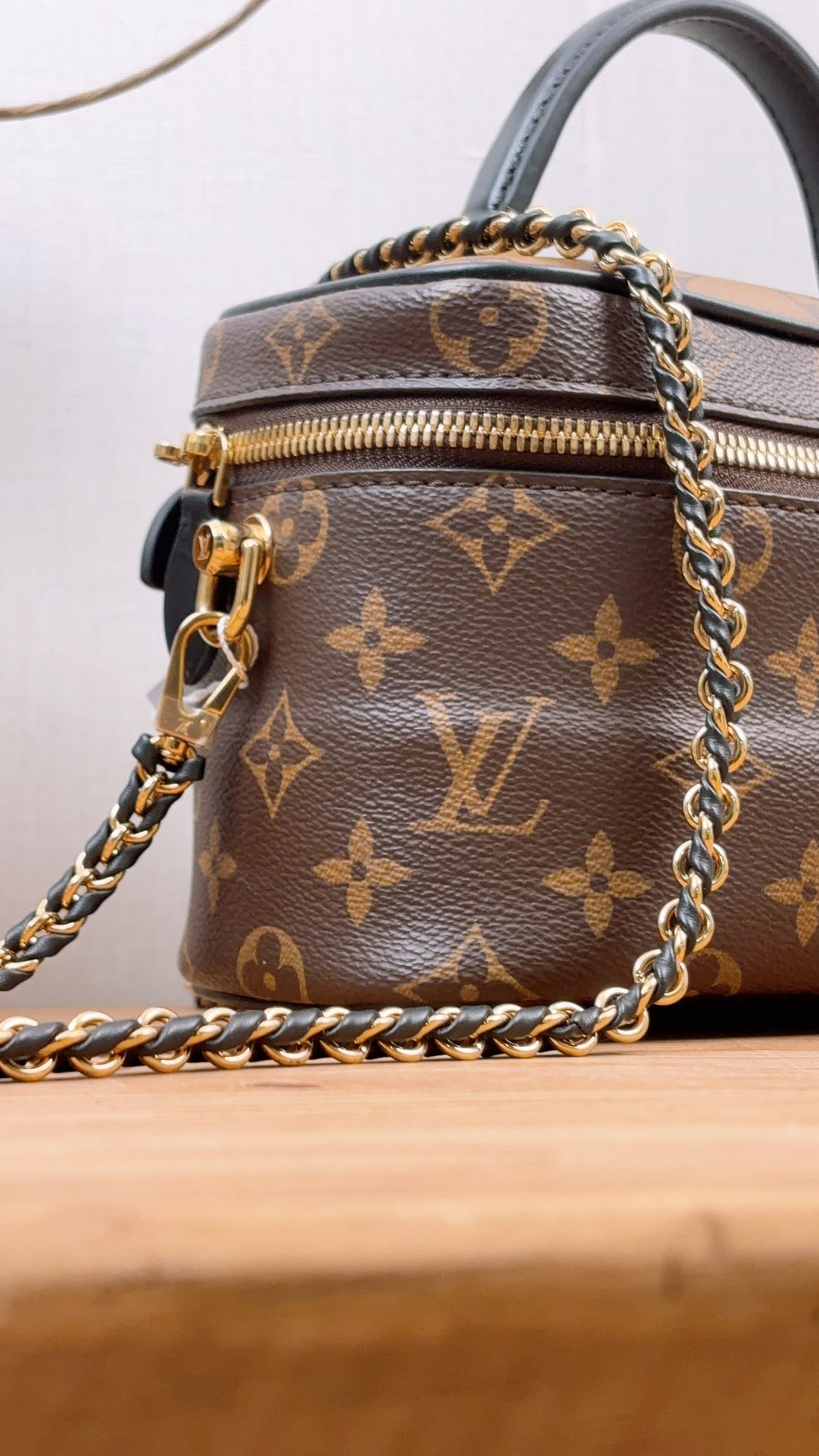 LV Reverse Monogram Vanity PM