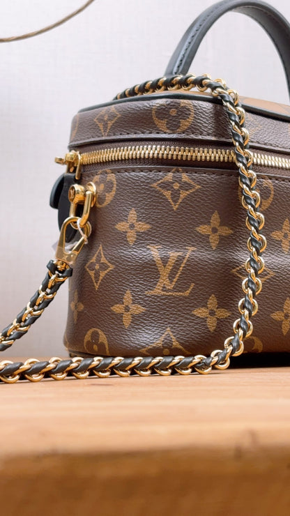 LV Reverse Monogram Vanity PM