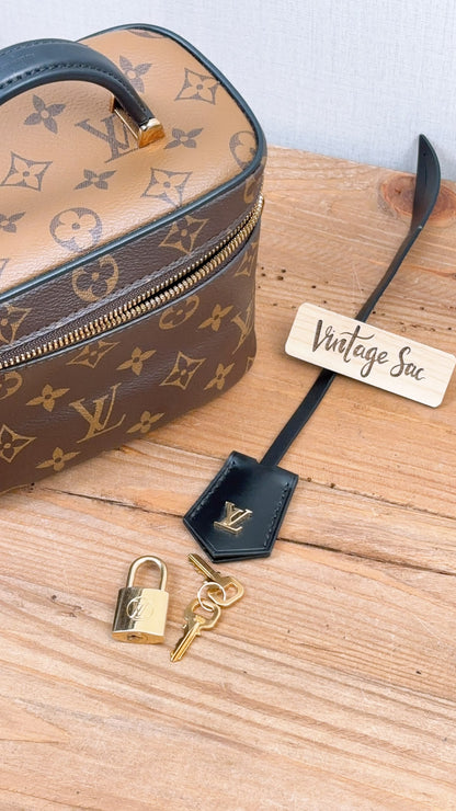 LV Reverse Monogram Vanity PM