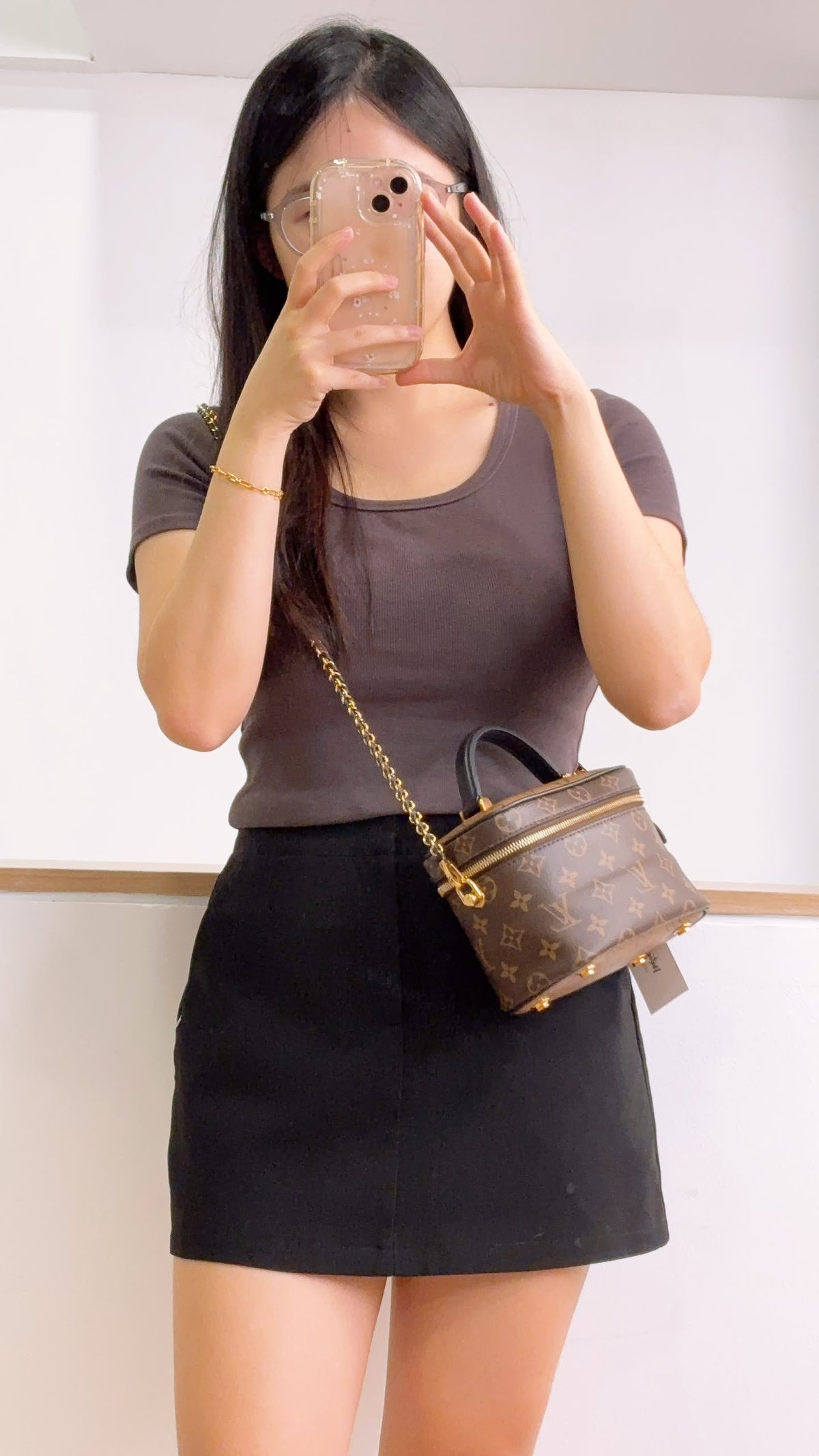 LV Reverse Monogram Vanity PM