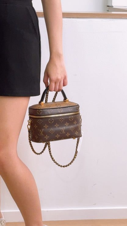 LV Reverse Monogram Vanity PM