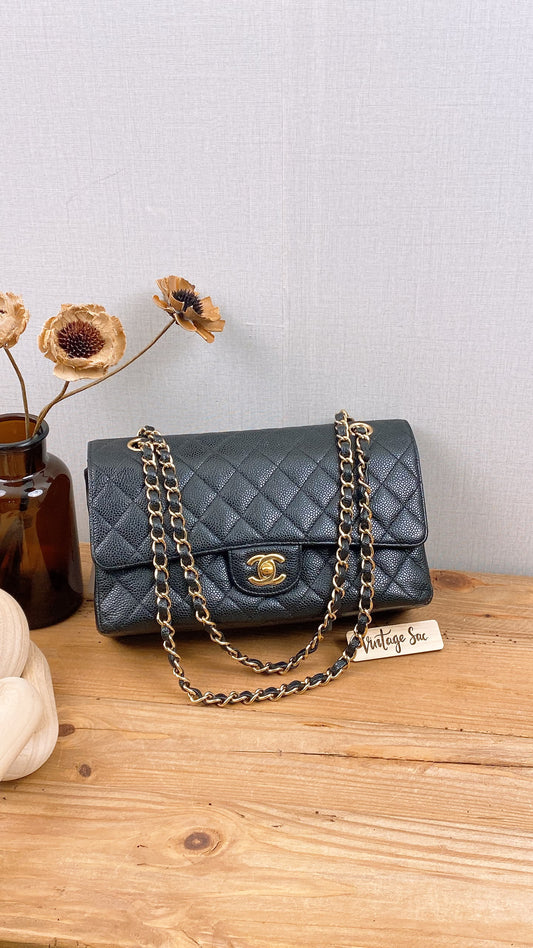 Chanel Black Caviar Medium CF (GHW)