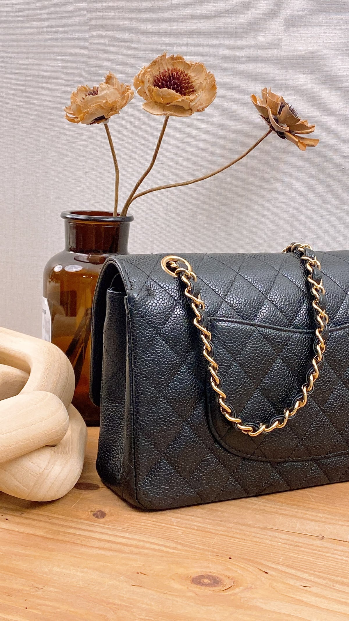 Chanel Black Caviar Medium CF (GHW)