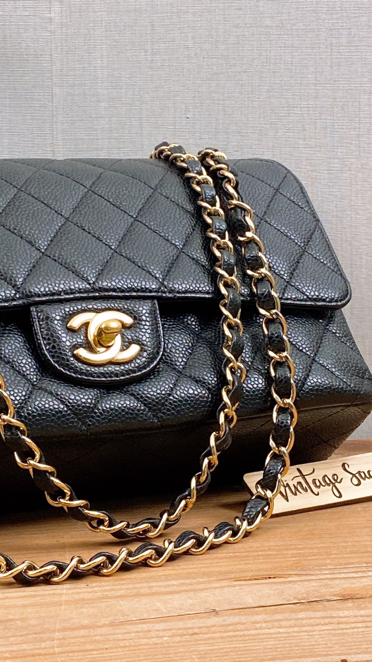 Chanel Black Caviar Medium CF (GHW)