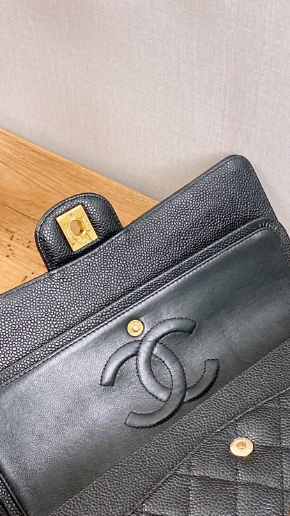 Chanel Black Caviar Medium CF (GHW)