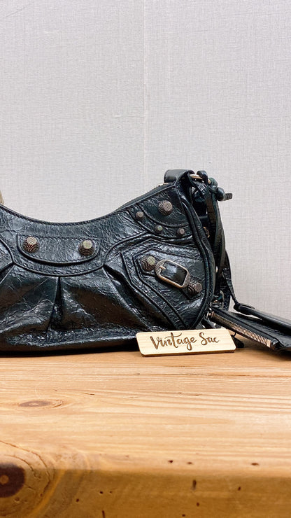 Le Cagole XS Shoulder Bag