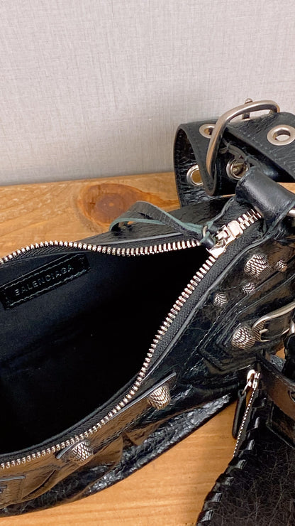 Le Cagole XS Shoulder Bag