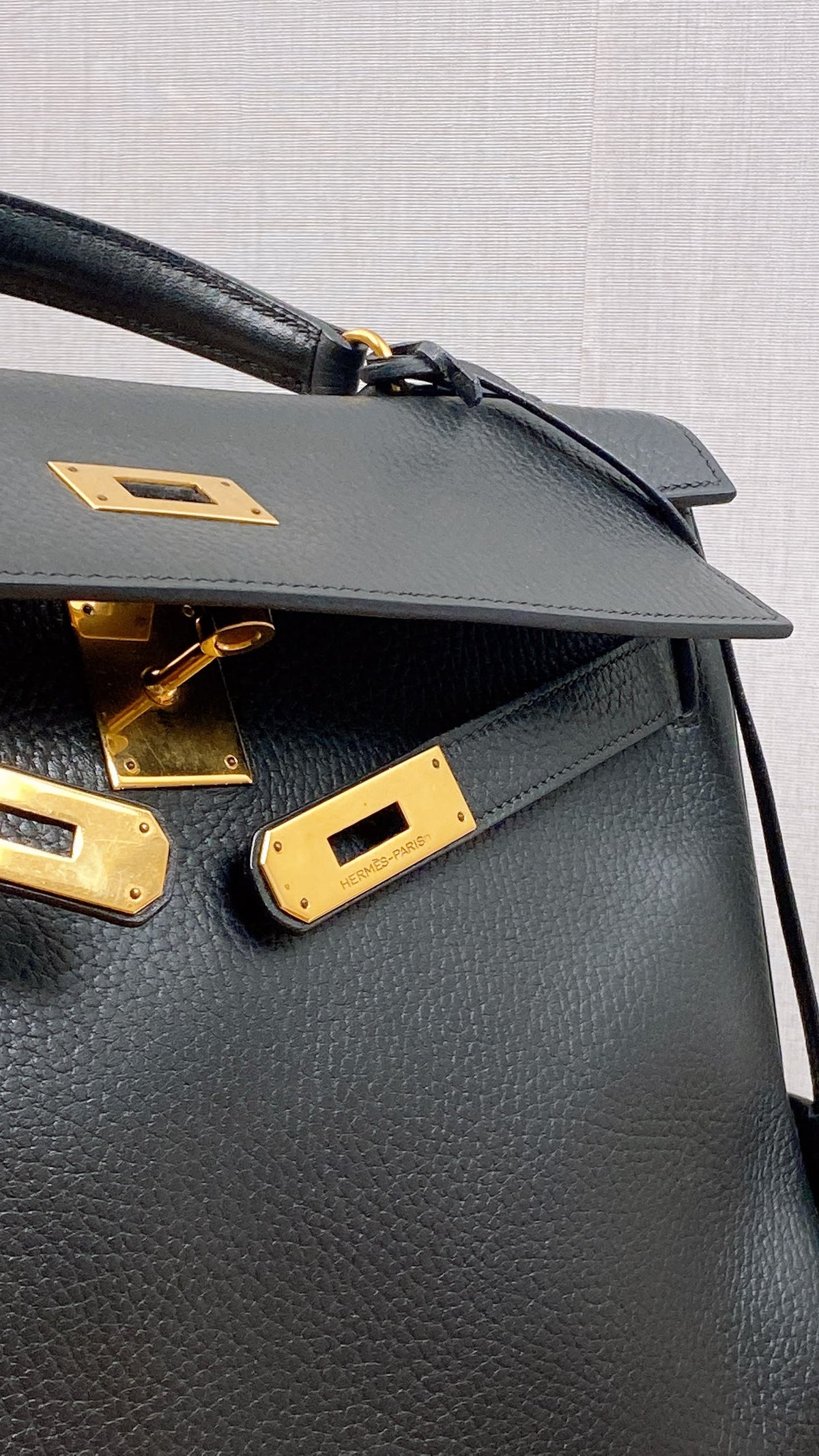 Hermes Black Ardennes Leather Kelly 32 (GHW)