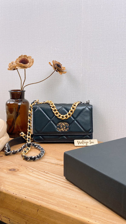 Chanel Shiny 19 Lambskin WOC (GSHW)