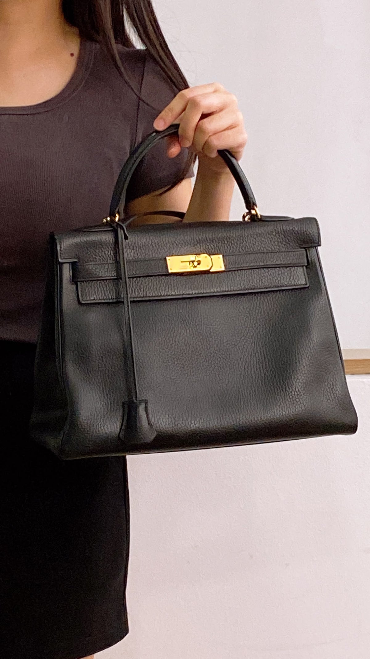 Chanel Shiny 19 Lambskin WOC (GSHW)