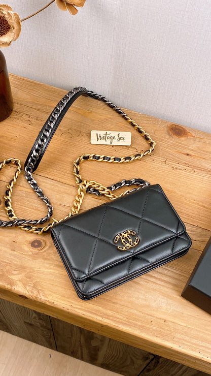 Chanel Shiny 19 Lambskin WOC (GSHW)