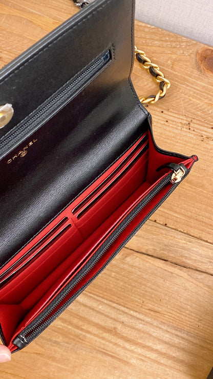 Chanel Shiny 19 Lambskin WOC (GSHW)