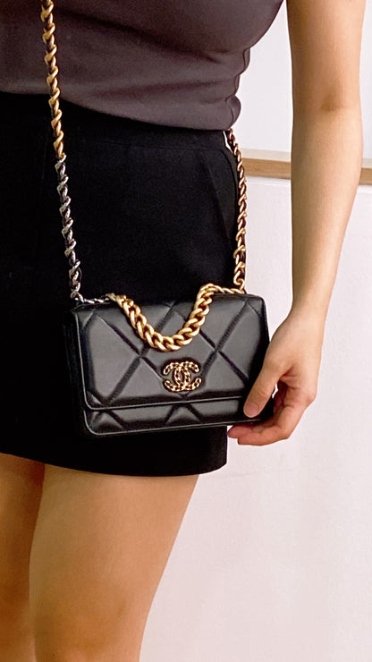 Chanel Shiny 19 Lambskin WOC (GSHW)