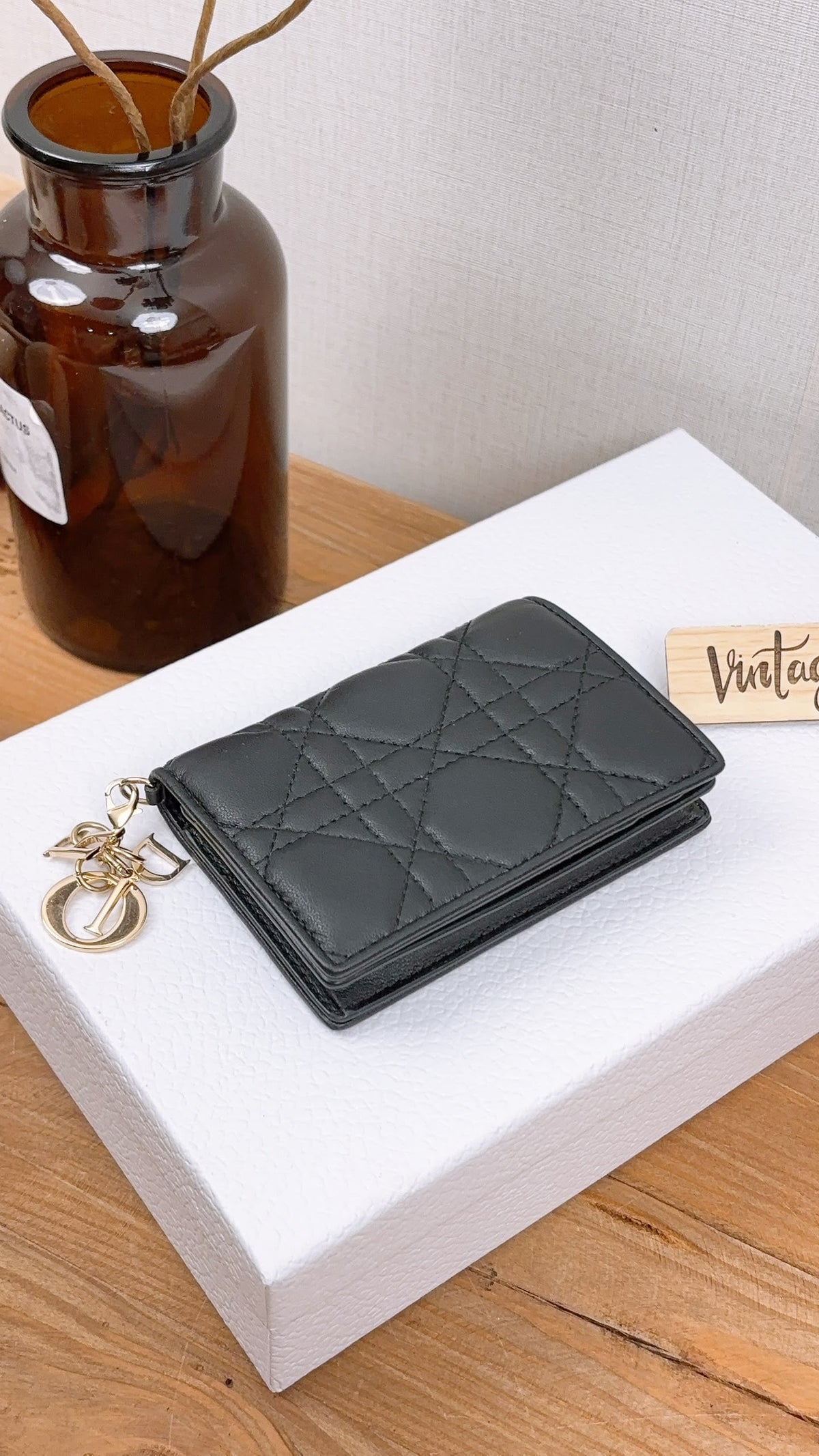 Chanel Black Lambskin Cannage Bloom Card Holder (LGHW)