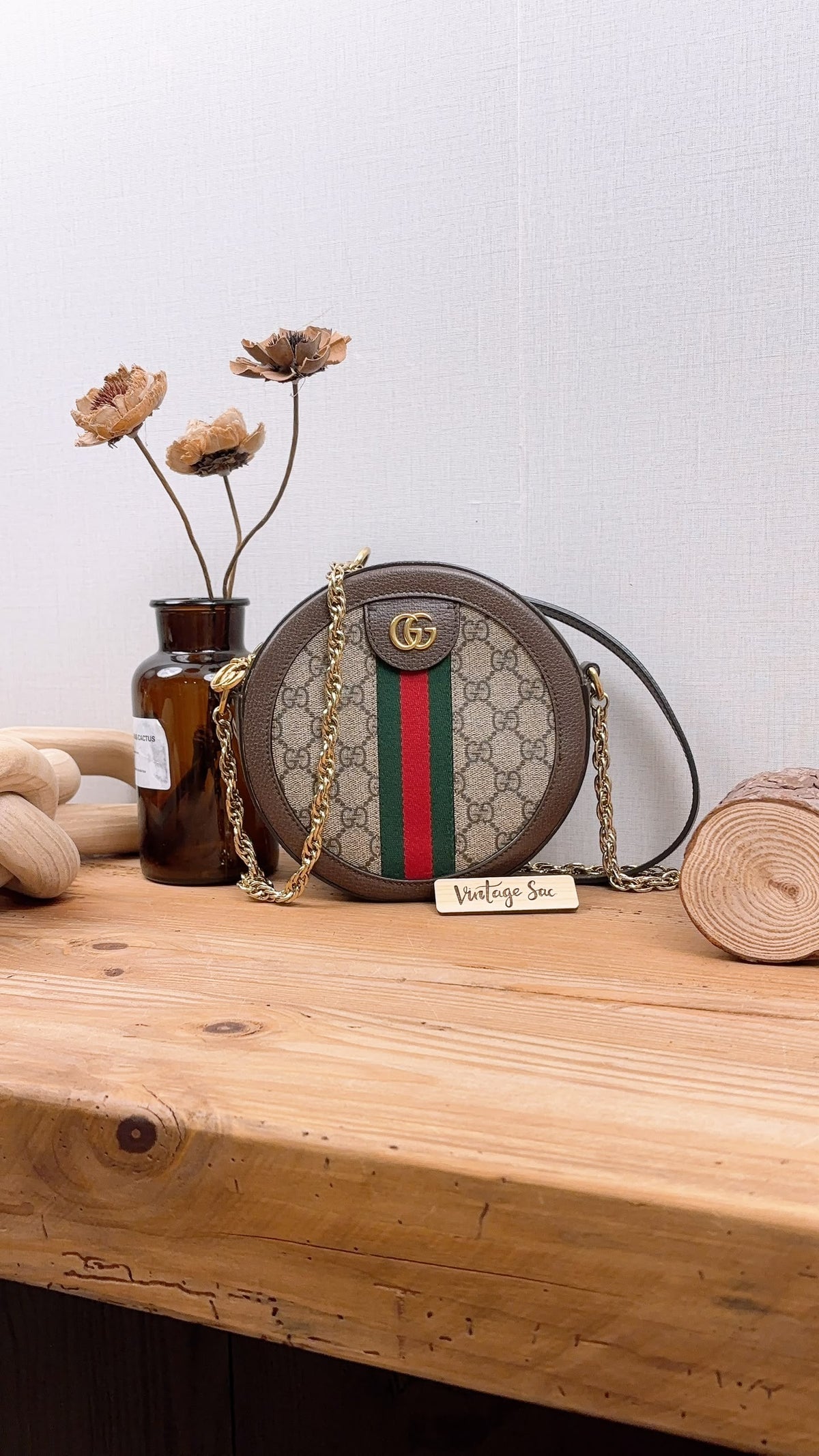 Gucci Ophidia GG Supreme Mini Round Chain Bag