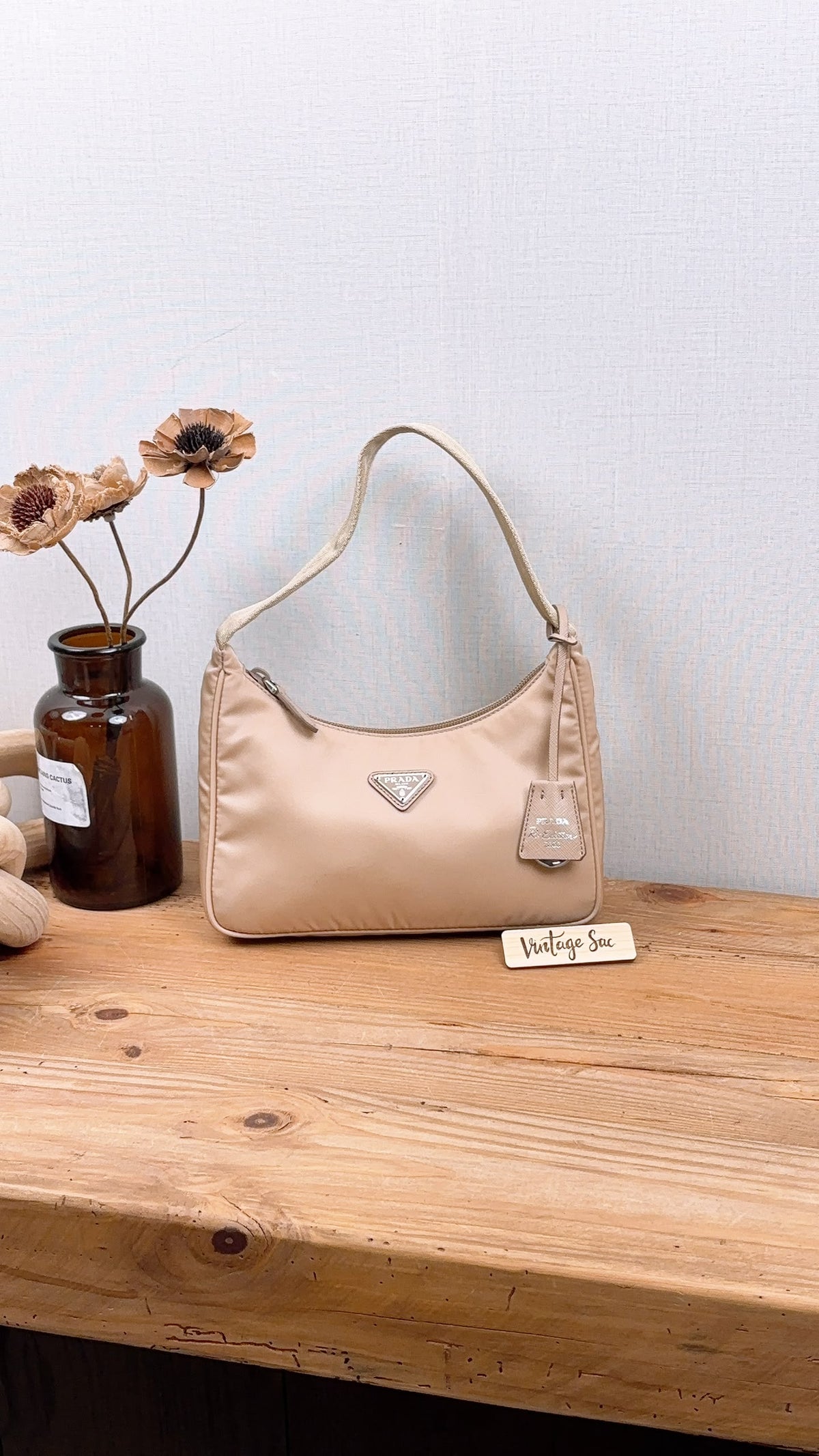 Prada Beige Tessuto Re-edition 2000 Hobo