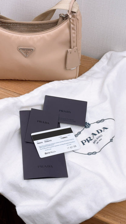 Prada Beige Tessuto Re-edition 2000 Hobo