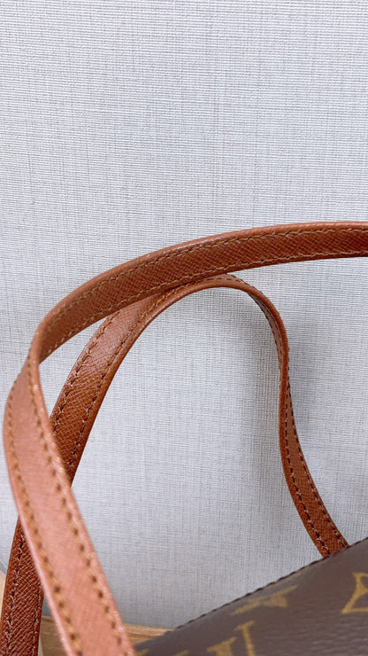 LV Monogram Papillon 26