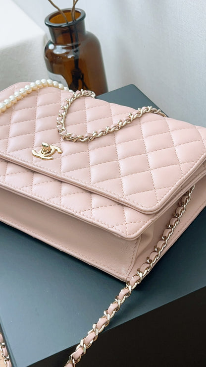 Chanel Fantasy Pearl Flap Bag Pink Shoulder Bag (GHW)