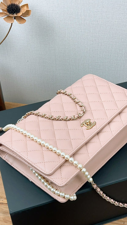 Chanel Fantasy Pearl Flap Bag Pink Shoulder Bag (GHW)