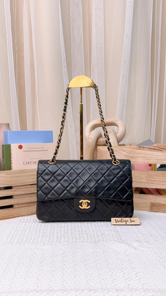 Chanel Black Lambskin Vintage Medium CF (GHW)