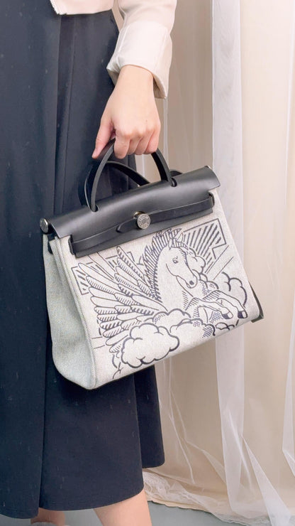 Hermès Black Pegase Pop Herbag 31 (PHW)